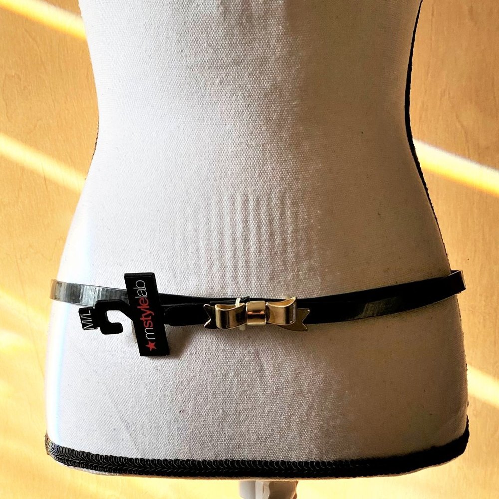 NWT Sz M/L Mstylelab Shiny Black/Gold Bow Belt